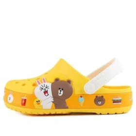 Μικρά κίτρινα σανδάλια παραλίας Crocs Μικρά κίτρινα σανδάλια παραλίας Crocs