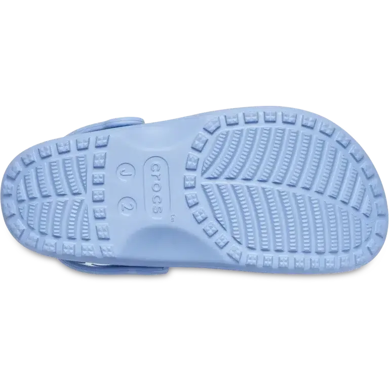 Παιδικό κλασικό σαμπό με λουλουδάτα ανοίγματα Παιδικό κλασικό σαμπό με λουλουδάτα ανοίγματα